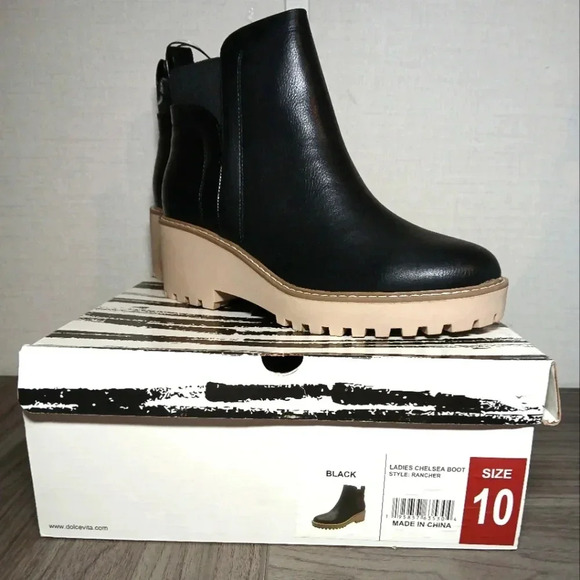 DV by Dolce Vita Rancher Chelsea Boot NIB - Picture 1 of 8